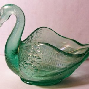 Fenton green swan1.jpg