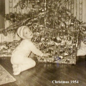 Christmas 1954.jpg