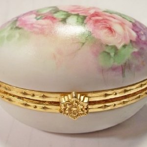 egg trinket box2.jpg