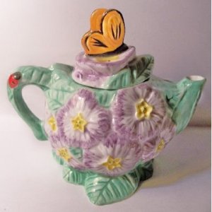 tiny teapot8a.jpg