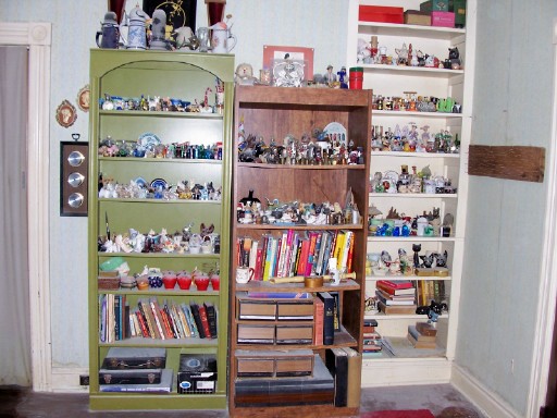 back bedroom1.jpg