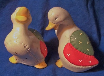 duck figurines.jpg