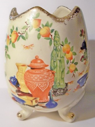 egg vase.jpg