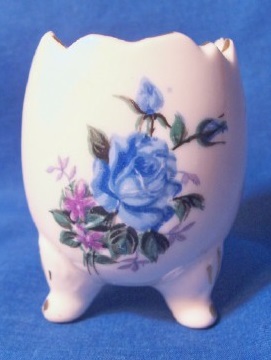 egg vase2.jpg