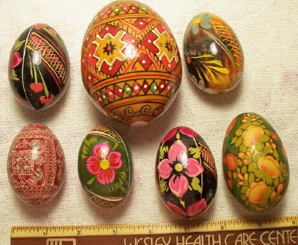eggs wooden.jpg