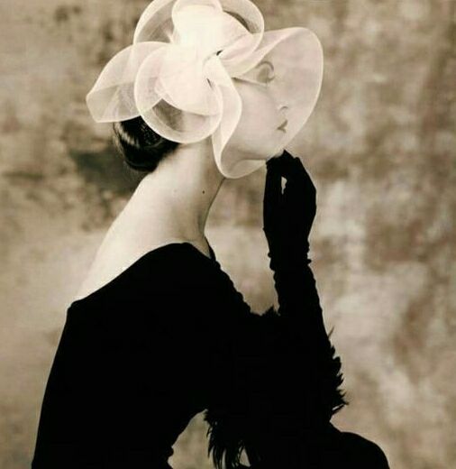 fashion is art BW 114