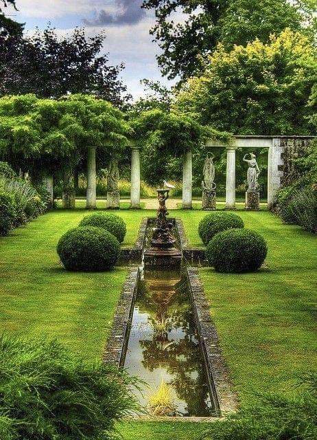 follow swell life garden.jpg