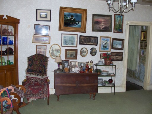 middle parlor b