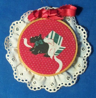 ornament2.jpg