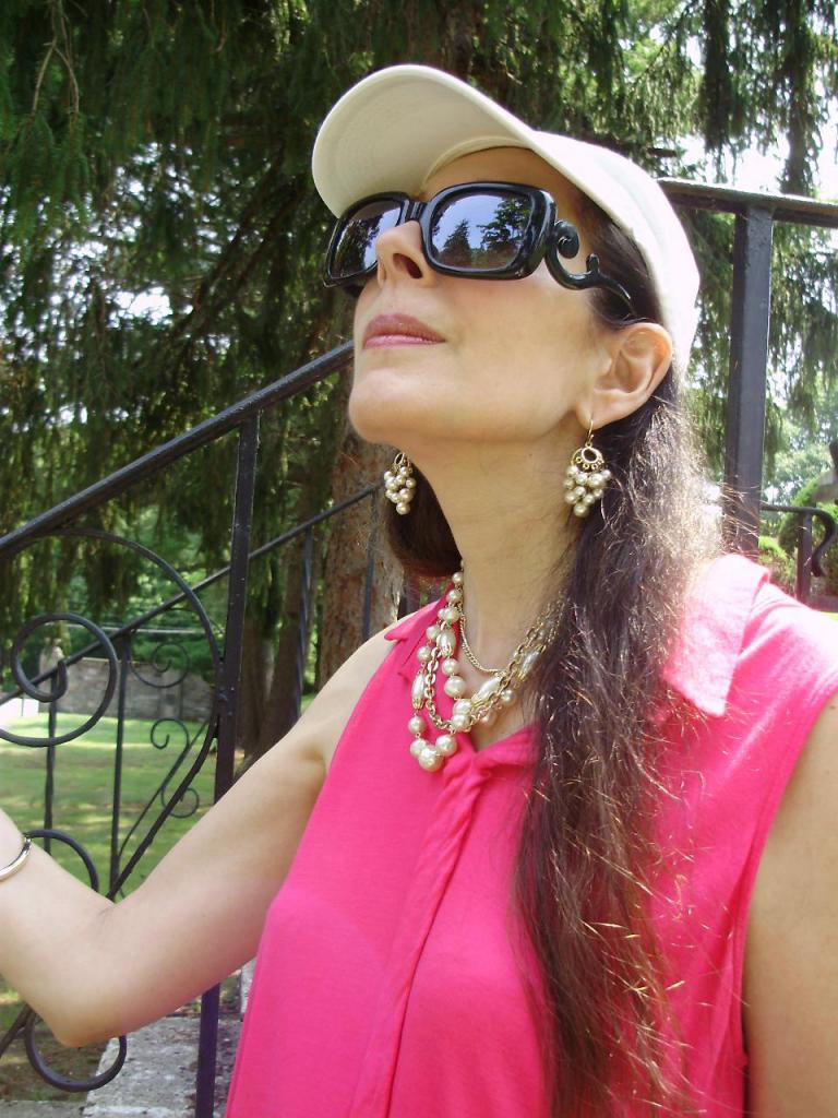 pearl statement necklace