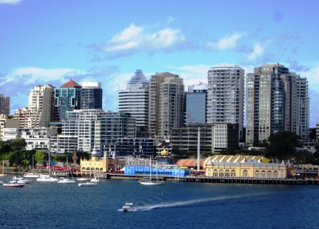 Sydney Harbour looking @ N Sydney &amp; Luna Pk