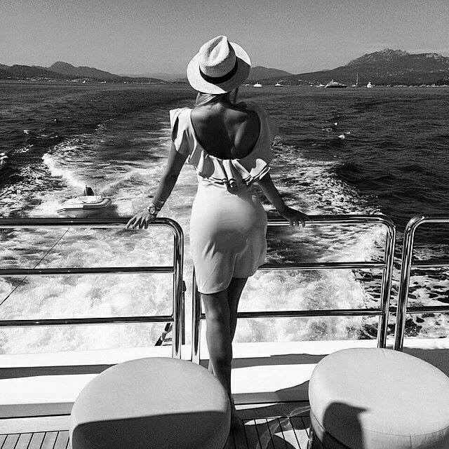 weekend boat.jpg